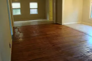 143 Whipple Dr, Bellaire, TX 77401 - Photo 2