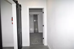 9401 Heatherside St, Houston, TX 77016 - Photo 22