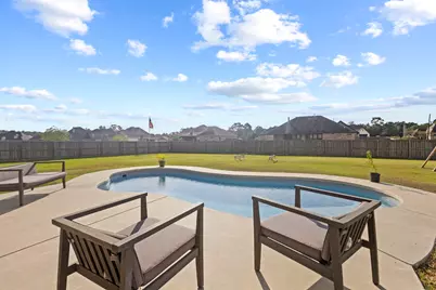 621 Pioneer, Bridge City, TX 77611 - Photo 28