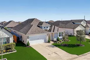 10614 Hazel Hills Dr, Cypress, TX 77433 - Photo 2