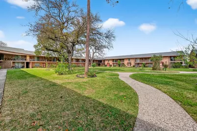 7600 Burgoyne Road #121, Houston, TX 77063 - Photo 28