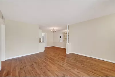 7600 Burgoyne Road #121, Houston, TX 77063 - Photo 8