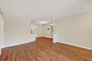 7600 Burgoyne Rd, Houston, TX 77063 - Photo 8