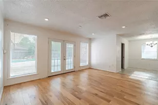 12910 Shady Knoll Ln, Cypress, TX 77429 - Photo 4