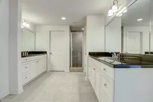 914 Main St, Houston, TX 77002 - Photo 8