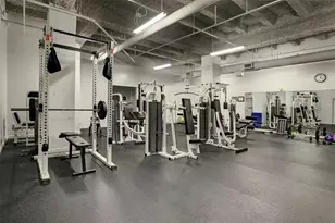 914 Main St, Houston, TX 77002 - Photo 22