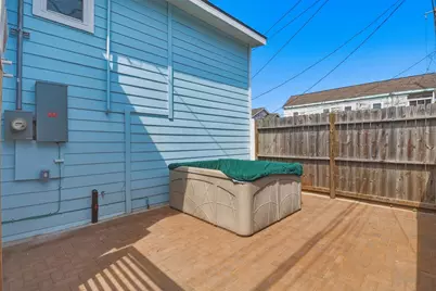 1812 20th Street, Galveston, TX 77550 - Photo 40