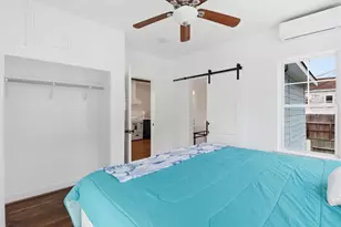 1812 20th St, Galveston, TX 77550 - Photo 24