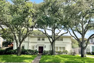 4814 Denver Dr, Galveston, TX 77551 - Photo 1
