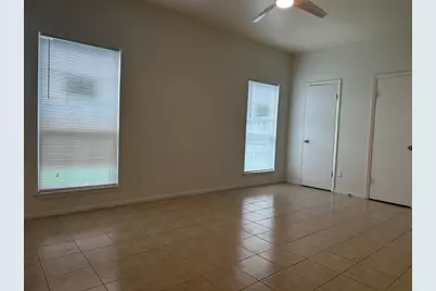 11810 Zarroll Drive, Houston, TX 77099 - Photo 10