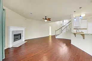 2754 Red Oak Dr, Grand Prairie, TX 75052 - Photo 12