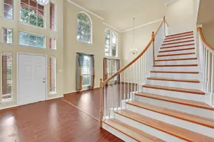 2754 Red Oak Dr, Grand Prairie, TX 75052 - Photo 6