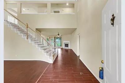 2754 Red Oak Drive, Grand Prairie, TX 75052 - Photo 4