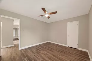 15915 Dunmoor Dr, Houston, TX 77059 - Photo 20