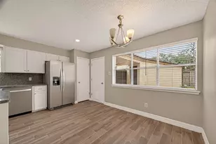 15915 Dunmoor Dr, Houston, TX 77059 - Photo 10