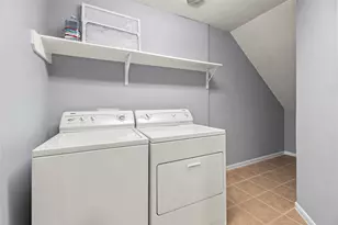 10902 Tobar Falls Cir, Houston, TX 77064 - Photo 12