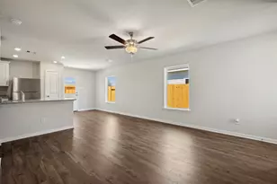 10410 Red Cardinal Dr, Cleveland, TX 77328 - Photo 6