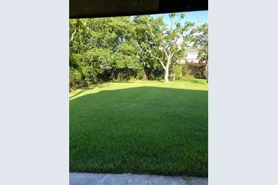 717 6th Street, San Leon, TX 77539 - Photo 8
