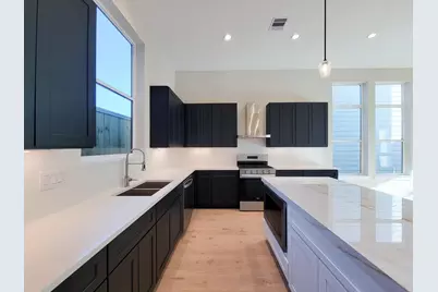 5613 Leonard Street, Houston, TX 77023 - Photo 12