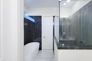 5613 Leonard St, Houston, TX 77023 - Photo 32