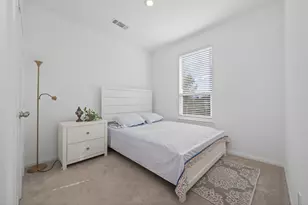 7326 Madison Cmns Ln, Houston, TX 77075 - Photo 8