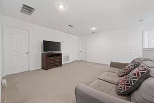 7326 Madison Cmns Ln, Houston, TX 77075 - Photo 18
