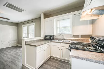 216 Redan Street #5, Houston, TX 77009 - Photo 14