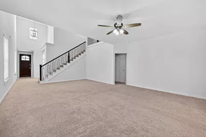 5018 Chestnut Orchard Drive, Houston, TX 77066 - Photo 6