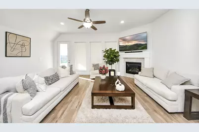 6907 Brazos Trail Court, Katy, TX 77493 - Photo 10