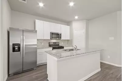 3850 Avalon Lane, Conroe, TX 77301 - Photo 4
