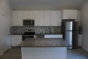 9773 Blackgum St, Willis, TX 77318 - Photo 6