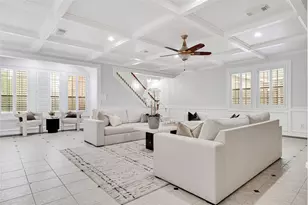 317 Avenue of Oaks St, Houston, TX 77009 - Photo 14