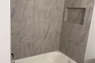 7 Sun Meadow Blvd, Friendswood, TX 77546 - Photo 4