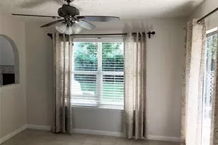 12311 Hamsfield Ct, Tomball, TX 77377 - Photo 4