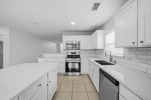 12214 Granite Woods Ct, Humble, TX 77346 - Photo 10