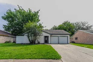 7218 Winding Trace Dr, Houston, TX 77086 - Photo 2