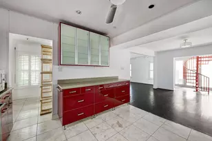 1919 W McKinney St, Houston, TX 77019 - Photo 8