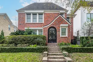 1919 W McKinney St, Houston, TX 77019 - Photo 2