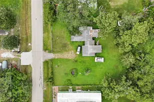 7329 Glen Falls St, Houston, TX 77049 - Photo 8