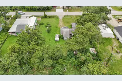 7329 Glen Falls Street, Houston, TX 77049 - Photo 6