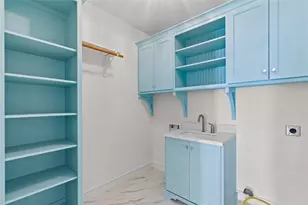 874 Bonita, Bayou Vista, TX 77563 - Photo 32