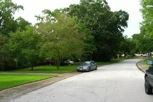 1107 Worthshire St, Houston, TX 77008 - Photo 4