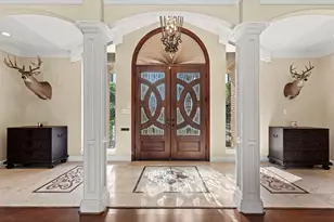 62 Colony Park Cir, Galveston, TX 77551 - Photo 8