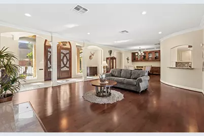 62 Colony Park Circle, Galveston, TX 77551 - Photo 10