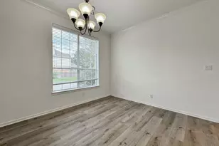 73 E Montfair Blvd, The Woodlands, TX 77382 - Photo 4