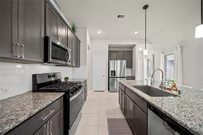 32018 Towering Birch Trail, Conroe, TX 77385 - Photo 4