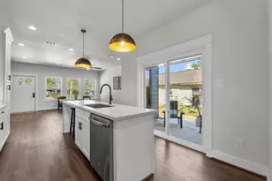 125 4th St, San Leon, TX 77539 - Photo 14