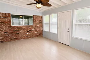 863 Seamaster Dr, Houston, TX 77062 - Photo 20