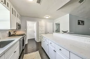 863 Seamaster Dr, Houston, TX 77062 - Photo 12