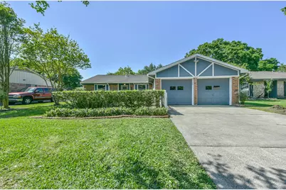 863 Seamaster Drive, Houston, TX 77062 - Photo 1